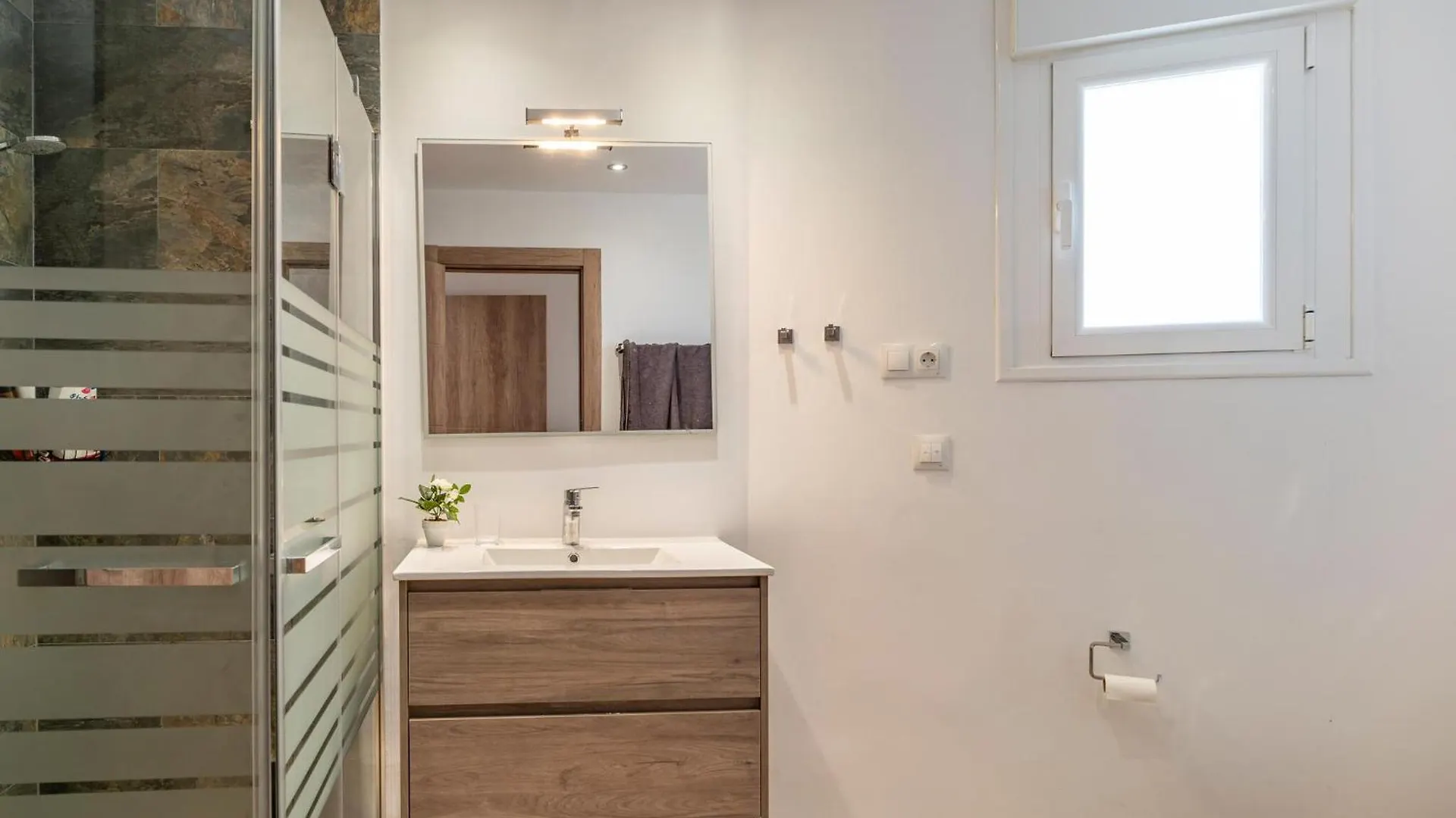 Nice Home In Estepona Holiday home